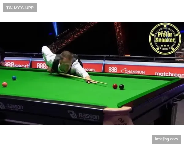 指挥官进攻组路面冲球多样 罗德里格斯展现爆发力